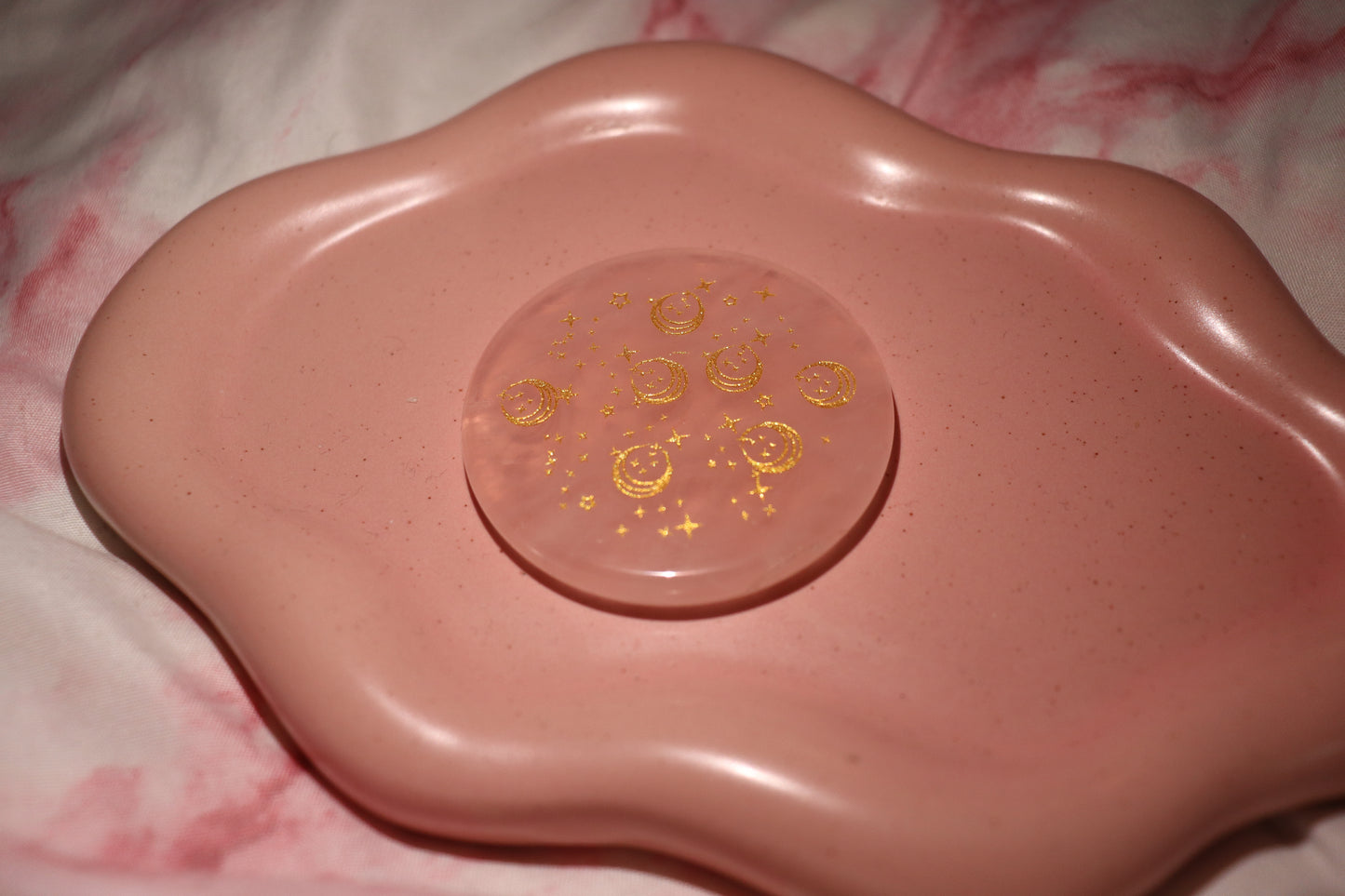 Pierre de Quartz Rose Ronde ornée